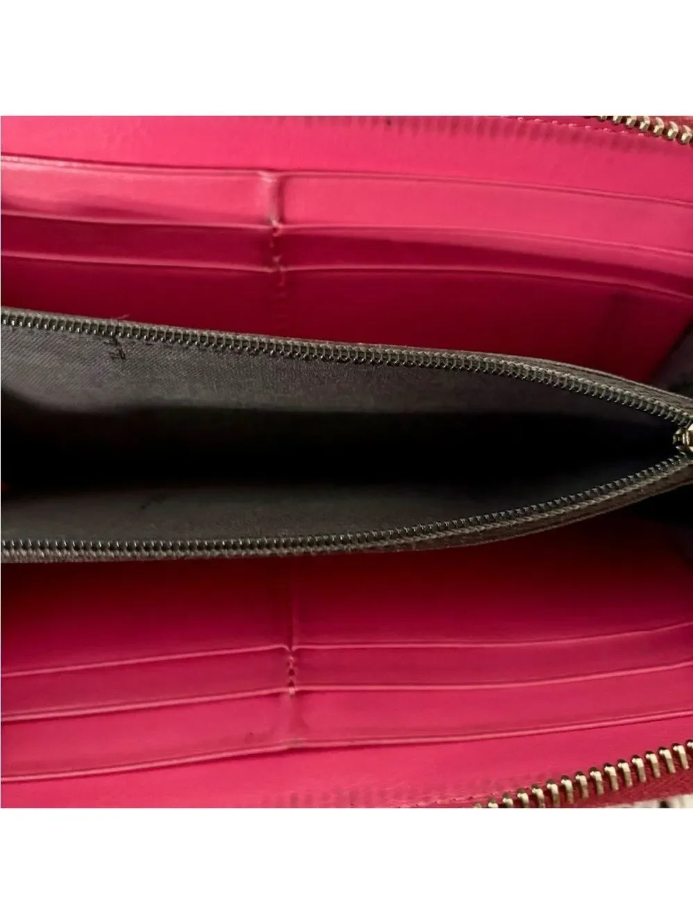 Fendi Red Leather Zip Wallet w/FF Logo & Gold Hardware